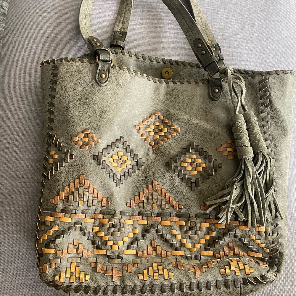 STEVE by Steve Madden Bree Shoulder Handbag